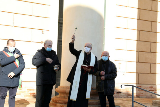 Collegiata-San-Biagio-Pollenza-foto-di-Franco-Tomassini-4-650x433