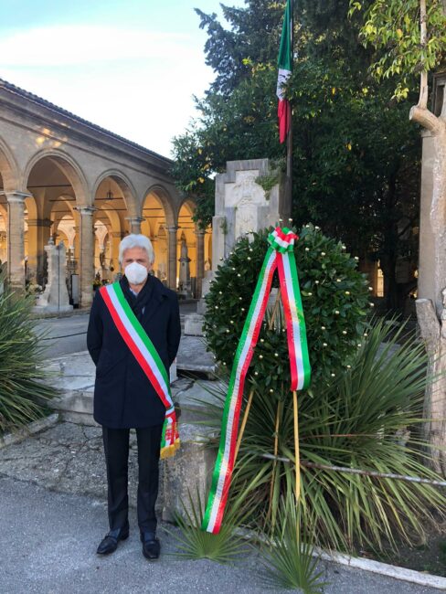 Parcaroli-cimitero-2-novembre-3-488x650