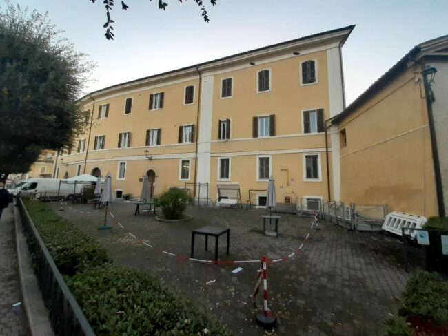 casa-di-riposo-lazzarelli-san-severino-1-650x488