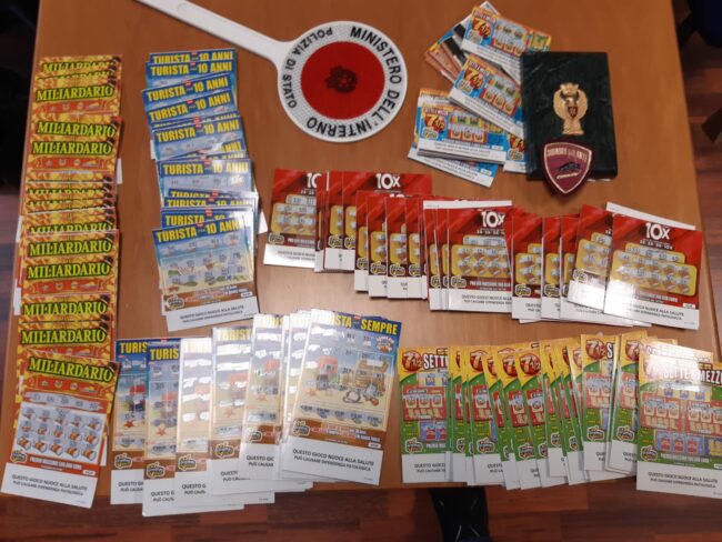 furto-gratta-e-vinci-macerata1-e1604583670799-650x488
