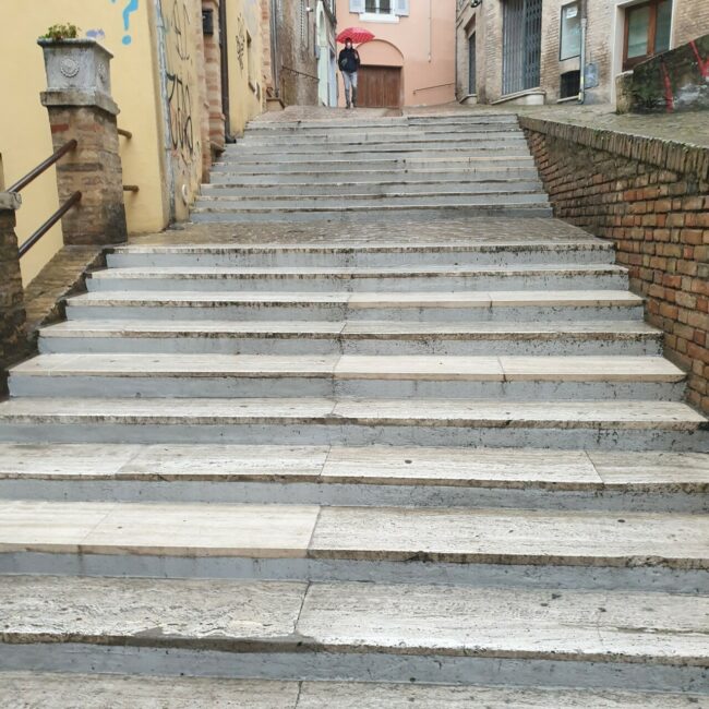 scalinata-piaggia-floriani