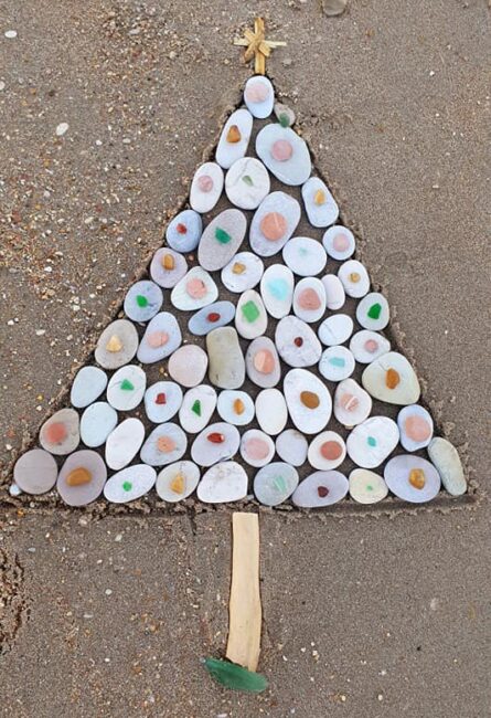 albero-sassi-natale-3-e1608891050934-445x650