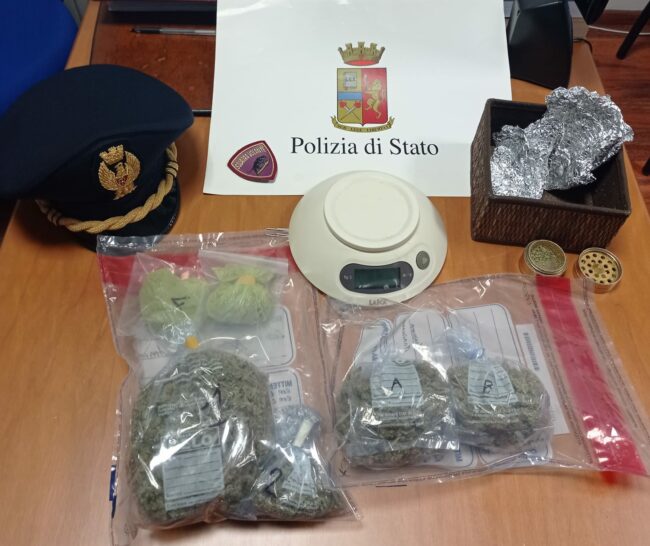 arresto-polizia-marijuana