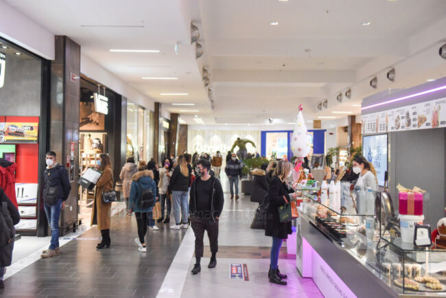 centro-commerciale-cuore-adriatico-natale-2020-covid-civitanova-FDM-2-650x434