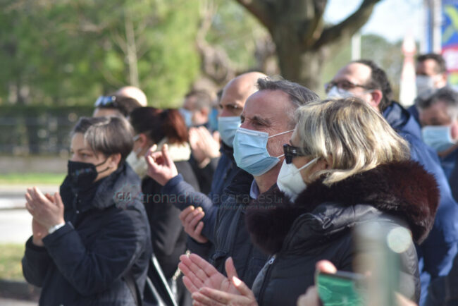 donazione-nuovo-mezzo-croce-verde-civitanova-FDM-6-650x434