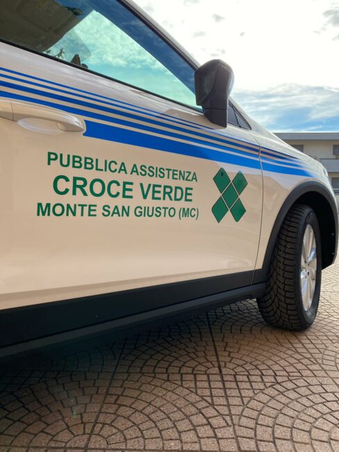 mezzo-croce-verde-monte-san-giusto-3-488x650