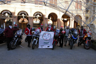 moto-club-tolentino-natale1-325x218