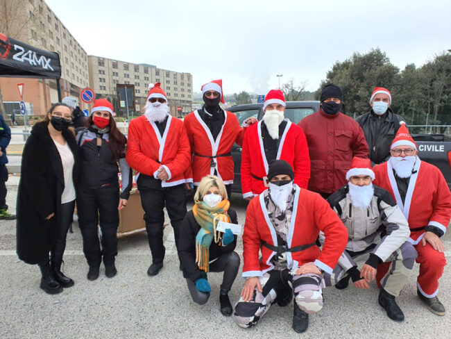 moto-club-tolentino-natale3-650x488