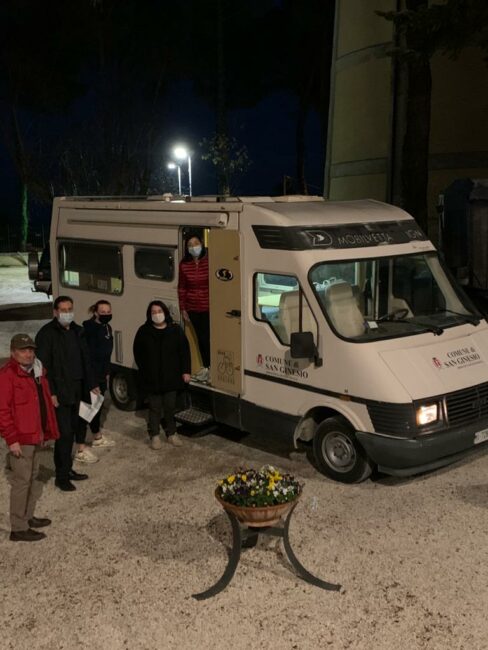 parte-la-distribuzione-del-primo-pacco