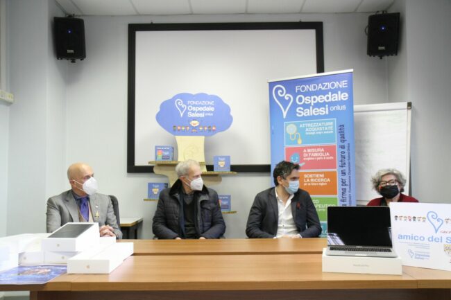 salesi-ipad-med-4-650x433