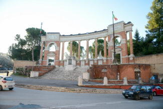MonumentoCaduti_Aiuole_FF-6-325x217