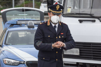 controlli-uscita-autosatrada-casello-a14-polizia-stradale-polstrada-civitanova-vecchio-FDM-7-325x217