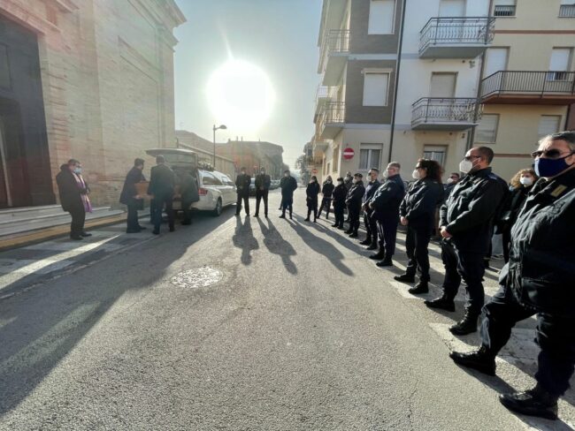 funerale-gennaro-di-prisco-4-650x488