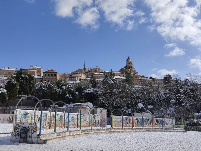 neve-macerata-2-650x488