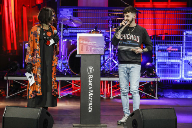 Rossella-Ghezzi-premia-Dealer