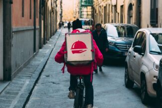 consegna-a-domicilio-food-delivery-rider