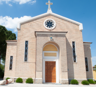 esterno-chiesa-chiesanuova