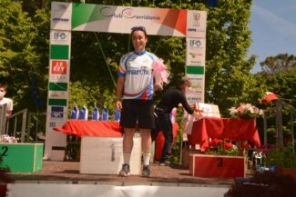 Giornata-Nazionale-Rosa-26042021-Ciabocco-campionessa-regionale-fci-marche-donne-elite-325x217