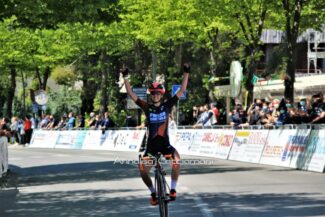 Giornata-Nazionale-Rosa-26042021-arrivo-Greta-Marturano-325x217
