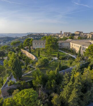 Orto-sul-Colle-dellInfinito_Foto-Dario-Fusaro_21-e-22-09-2019_C-FAI-Fondo-Ambiente-Italiano-325x369