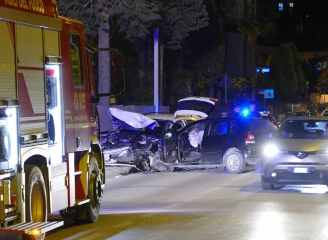 scontro-via-nazionale-tolentino-4-650x476