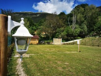 Camping-Bolognola1-325x244