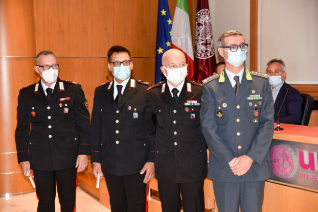 Carabinieri_FF-2-650x433