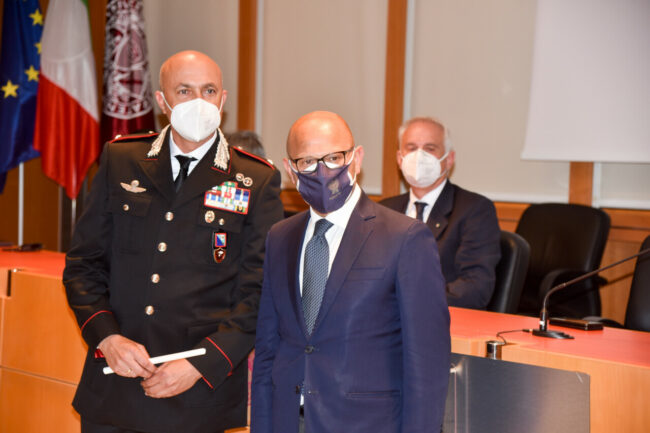 Carabinieri_FF-4-650x433