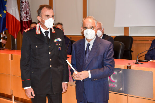 Carabinieri_FF-5-650x433
