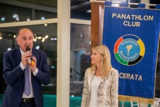 Il-presidente-del-Coni-Marche-Fabio-Luna-con-la-presidentessa-del-Consiglio-delle-Donne-Sabrina-De-Padova