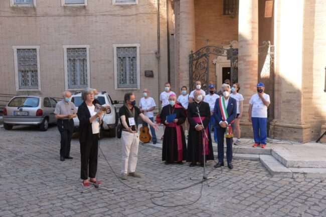 Pellegrinaggio-macerata-loreto-2021-10-650x433