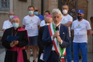 Pellegrinaggio-macerata-loreto-2021-7-325x217