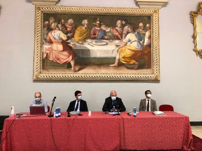 Tavolo-panoramica-da-sinistra-Acquaroli-Poletti-Longhi