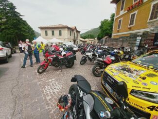 motoraduno-3-325x244