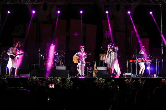 La-Rapresentante-di-Lista-LUNARIA-