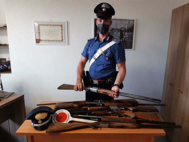 carabinieri-sequestro-fucili