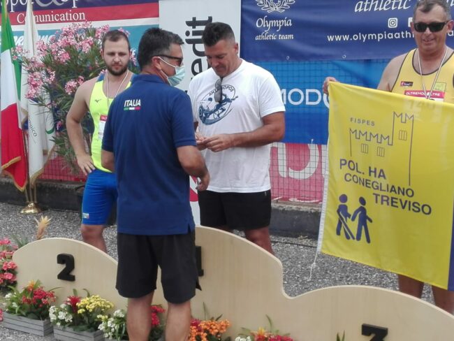 fausto-morlacco-alle-premiazioni
