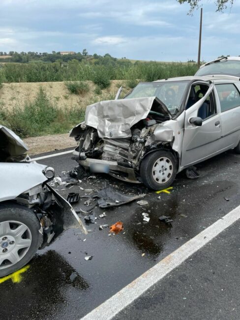frontale-porto-recanati_censored