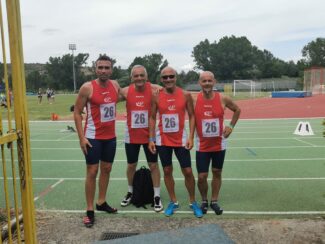 la-4x400-maschile-1-325x244