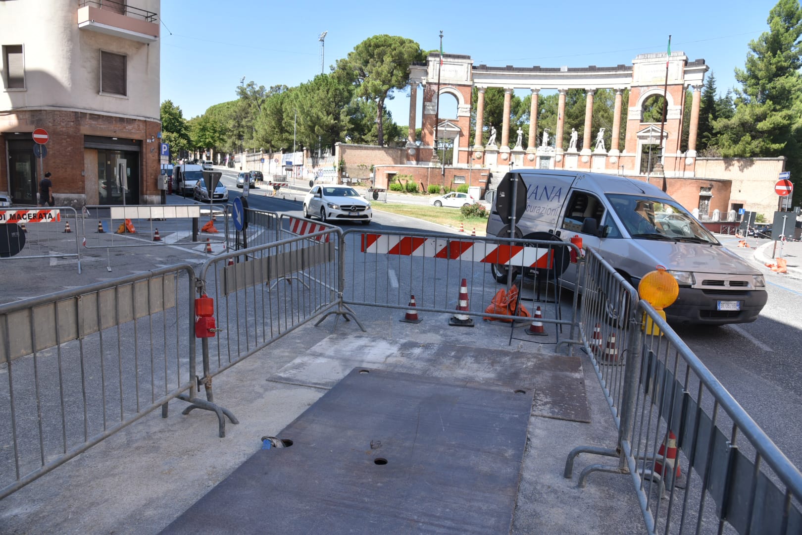 Corso Cavour riapre alle auto ma cambiano le precedenze - Vimarsana News