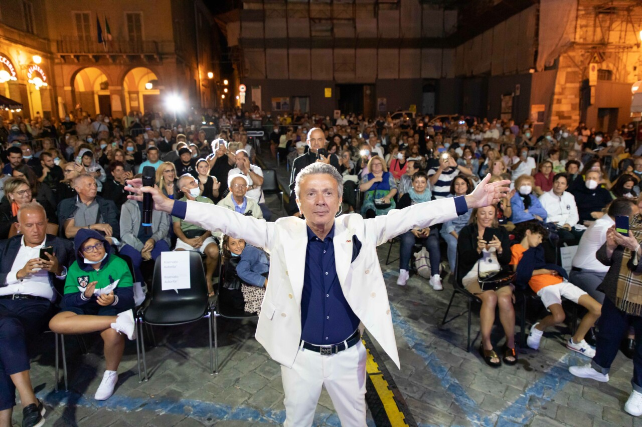 La vita di Pupo diventa concerto per il patrono «Felice di tornare a Civitanova» - Vimarsana News