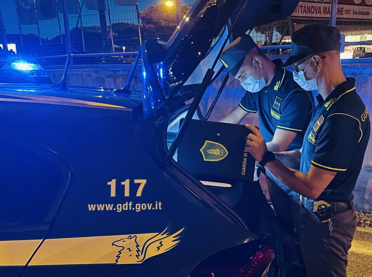 finanza-guardia-controlli-2-e1629463374533