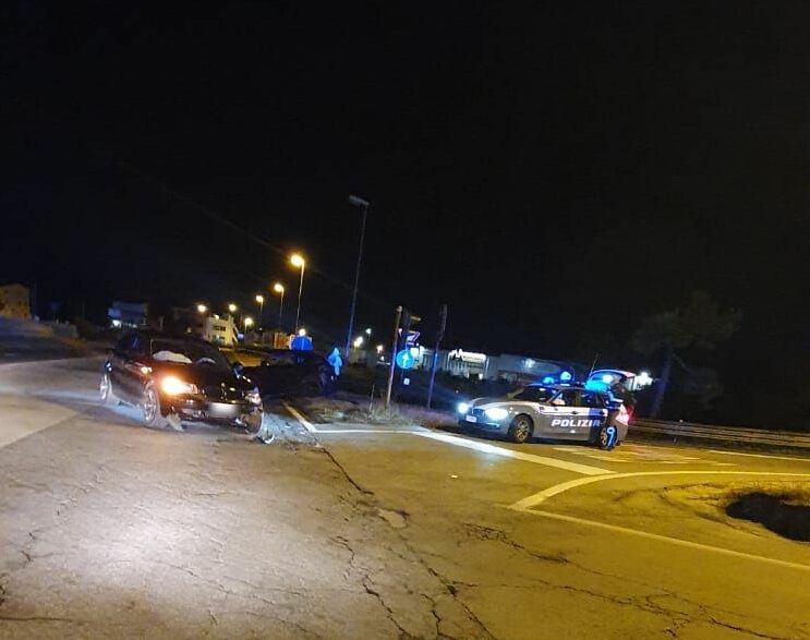 Incidente tra auto e minicar all'ingresso della superstrada: ferito un 15enne - Vimarsana News