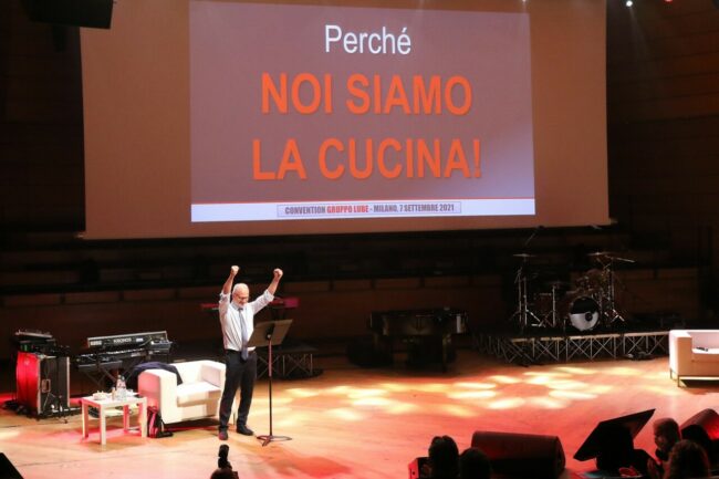 AD-LUBE-Fabio-Giulianelli_convention-7-settembre-2021-1-650x433