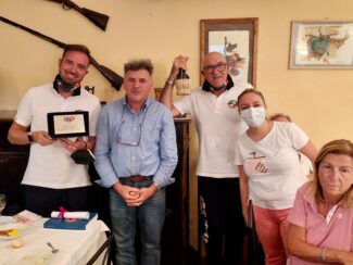 Club-Z3Mendi-conil-Consigliere-Bruno-Achilli-di-Loro-Piceno-325x244