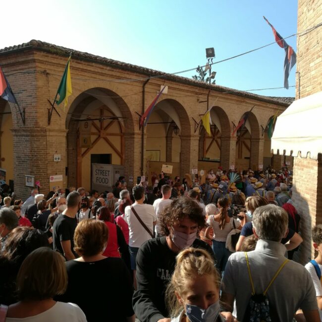 Festa-del-ciauscolo-e-del-salame-spalmabile-2-650x650