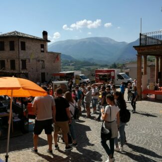 Festa-del-ciauscolo-e-del-salame-spalmabile-3-325x325