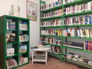 Biblioteca-Auser-Treia