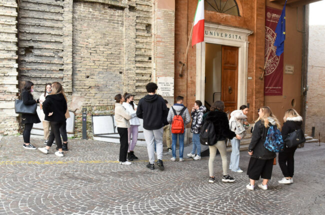PiaggiaDellUniversita_Unimc_FF-3-650x430