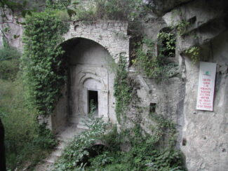 chiesa-santeustachio-sede-CEA